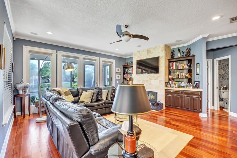 Photo 15 of 4119 Paloma Point Ct, Jacksonville, FL 32217, photographed by Megapixeler