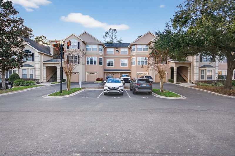 Front at 13810 Sutton Park Dr N #237, Jacksonville, FL 32224