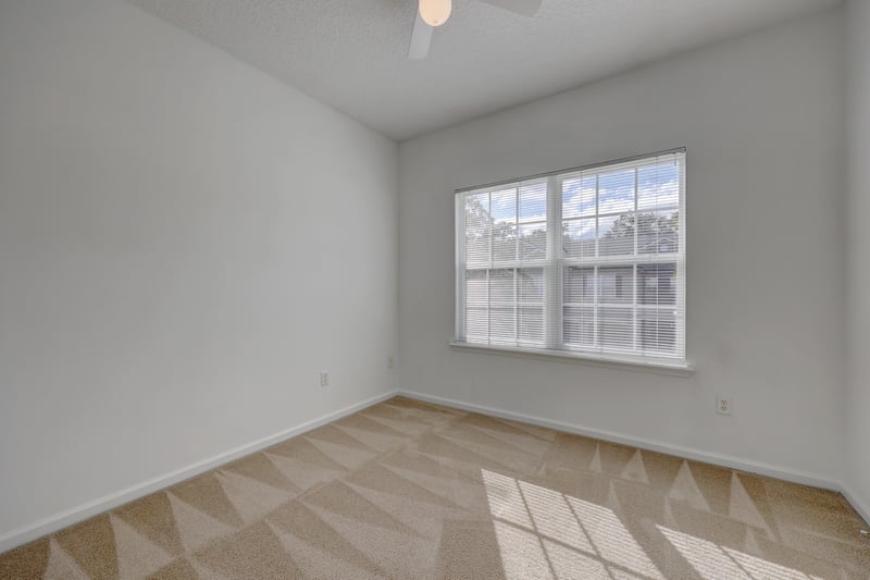 Bedroom 2 at 12301 Kernan Forest Blvd unit 2106, Jacksonville, FL 32225