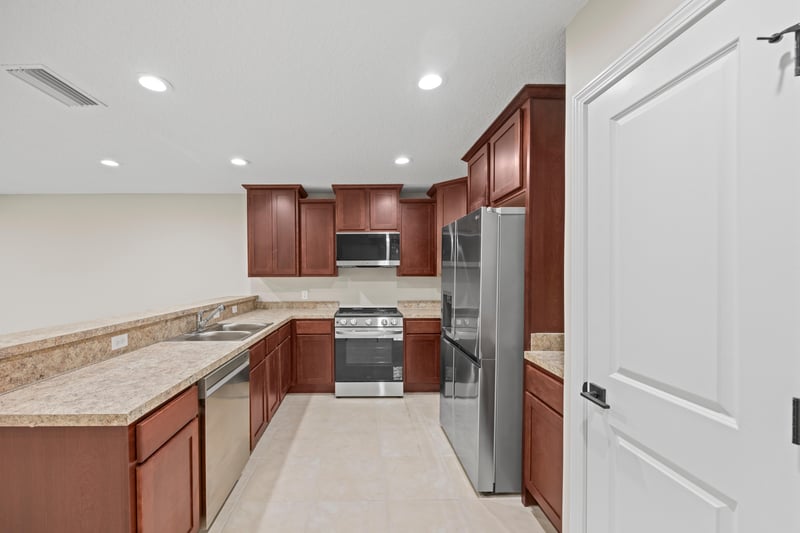 Photo 15 of 3288 Isabella Ct, Orange Park, FL 32065, photographed by Megapixeler