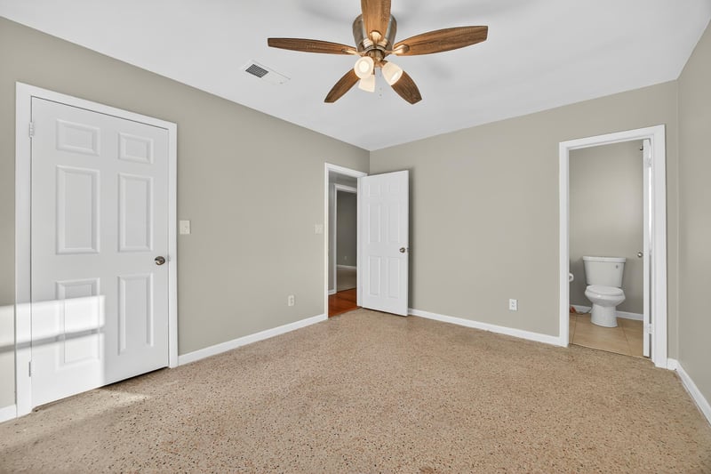 Photo 22 of 1355 Lamanto Ave E, Jacksonville, FL 32211, photographed by Megapixeler
