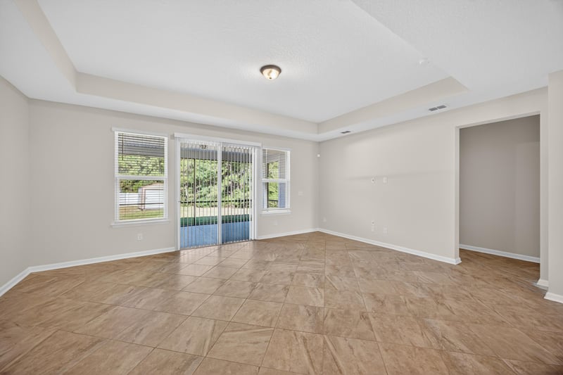 Photo 17 of 1486 Panther Lk Pkwy, Jacksonville, FL 32221, photographed by Megapixeler