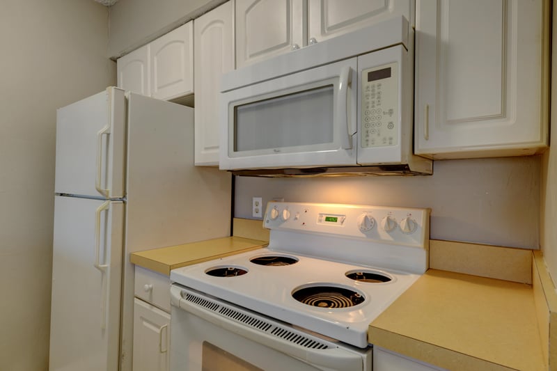 Kitchen at 400 1st St S unit f unit f, Jacksonville Beach, FL 32250