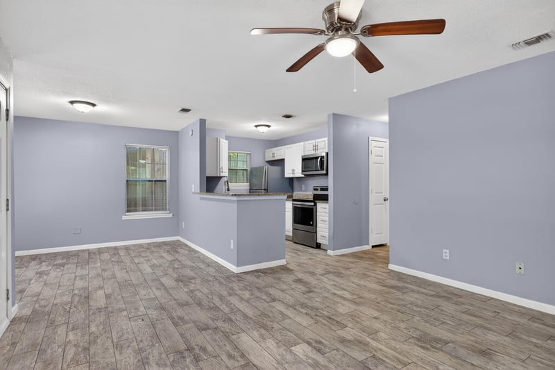 Photo 5 of 3212 Gilmore St, Jacksonville, FL 32205, photographed by Megapixeler