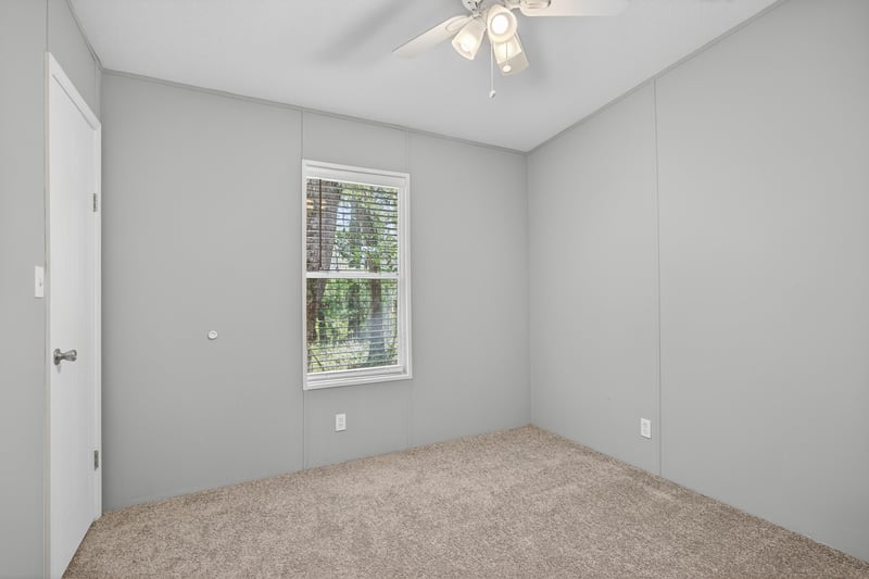 Photo 17 of 8010 Ocala Ave, Jacksonville, FL 32220, photographed by Megapixeler