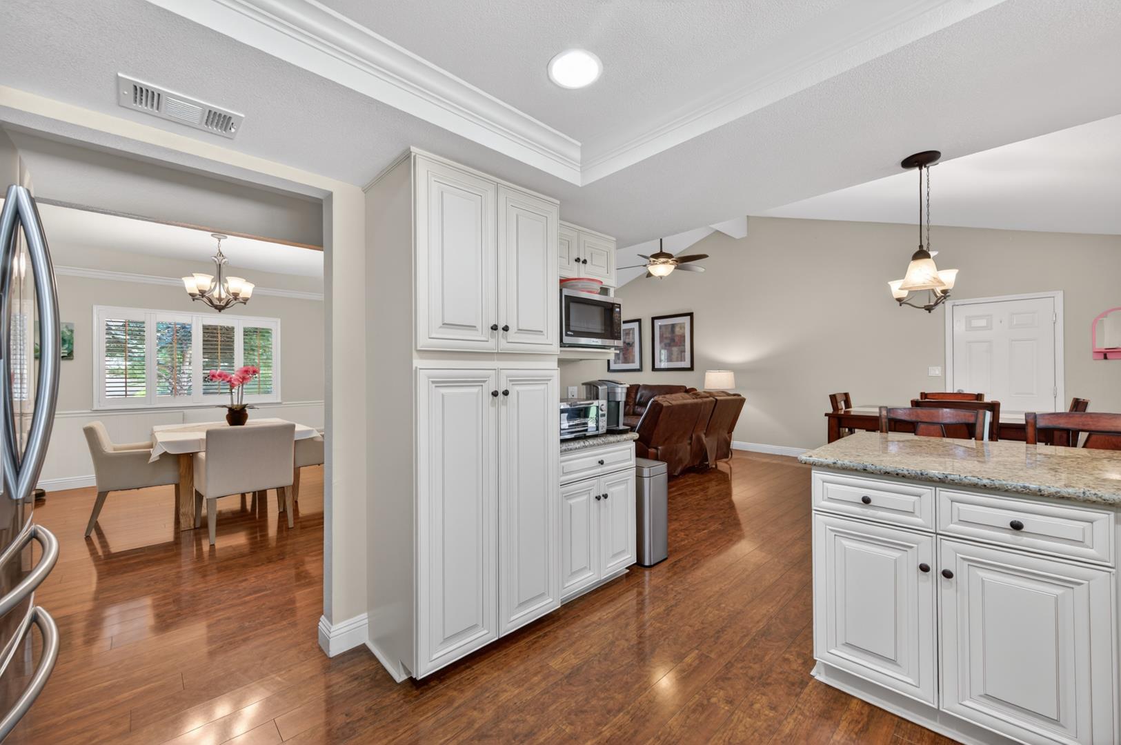 3132 W Alluvial Ave, photo 23