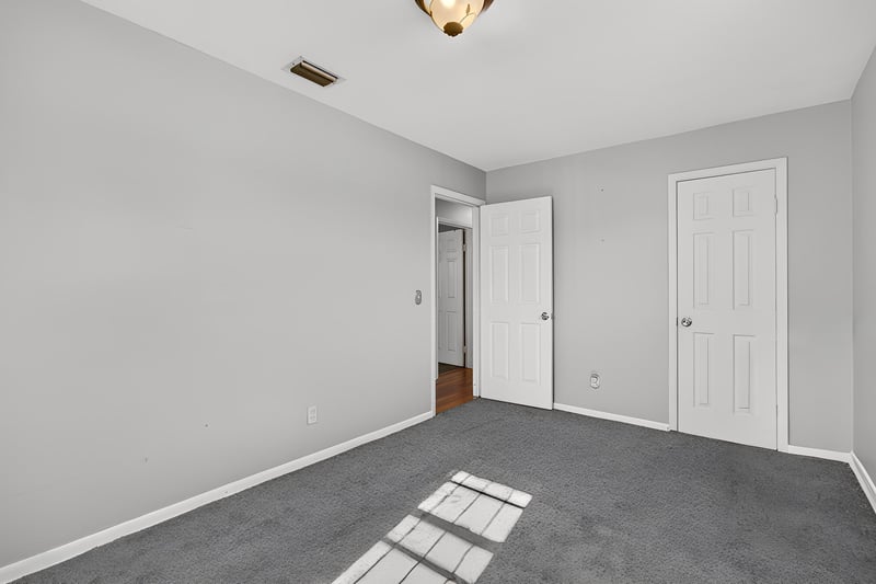 Photo 28 of 2137 Burgoyne Dr, Jacksonville, FL 32208, photographed by Megapixeler