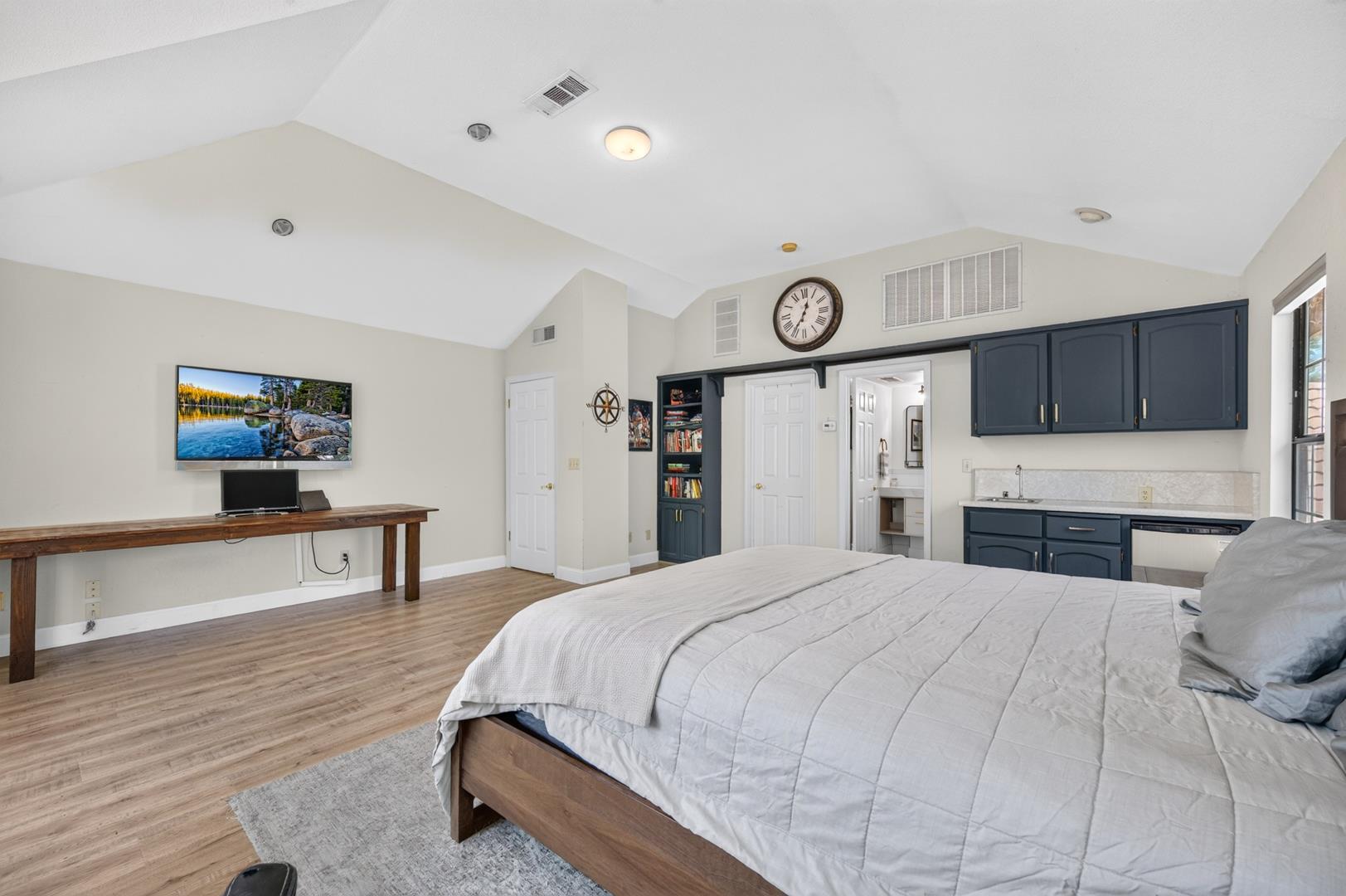 813 E Catalina Cir, photo 81