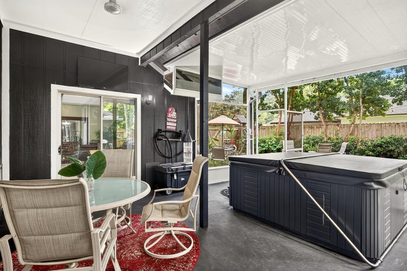 Screened porch with hot tub at 1346 Gately Ct, Jacksonville, FL 32225