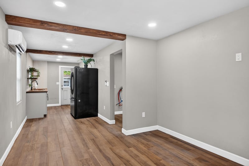 Photo 8 of 1741 Tyler St, Jacksonville, FL 32209, photographed by Megapixeler