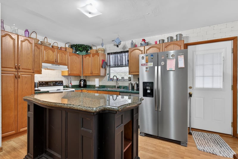 Photo 15 of 3905 Meek Dr, Jacksonville, FL 32277, photographed by Megapixeler
