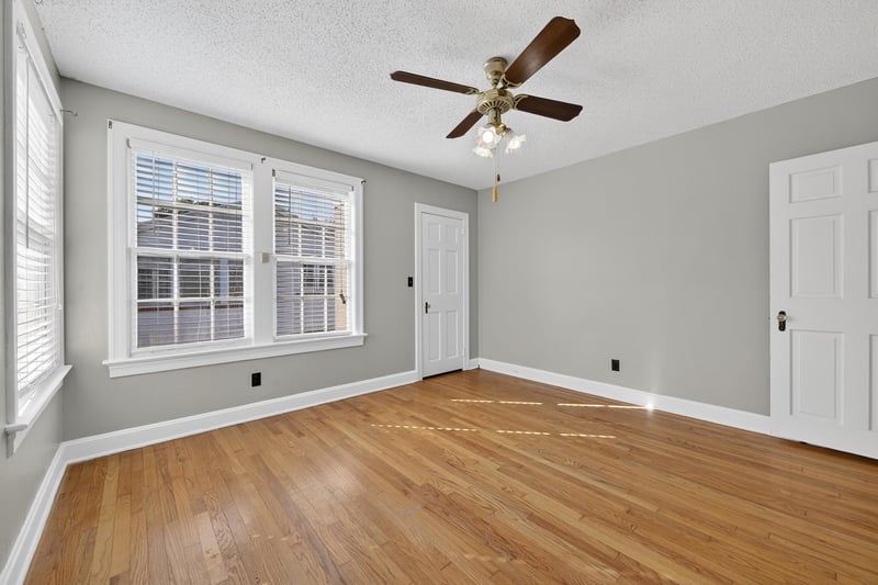 Photo 35 of 1425 Pinetree Rd, Jacksonville, FL 32207, photographed by Megapixeler