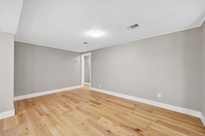 Photo 9 of 450 Taylor Ave, Orange Park, FL 32065, photographed by Megapixeler