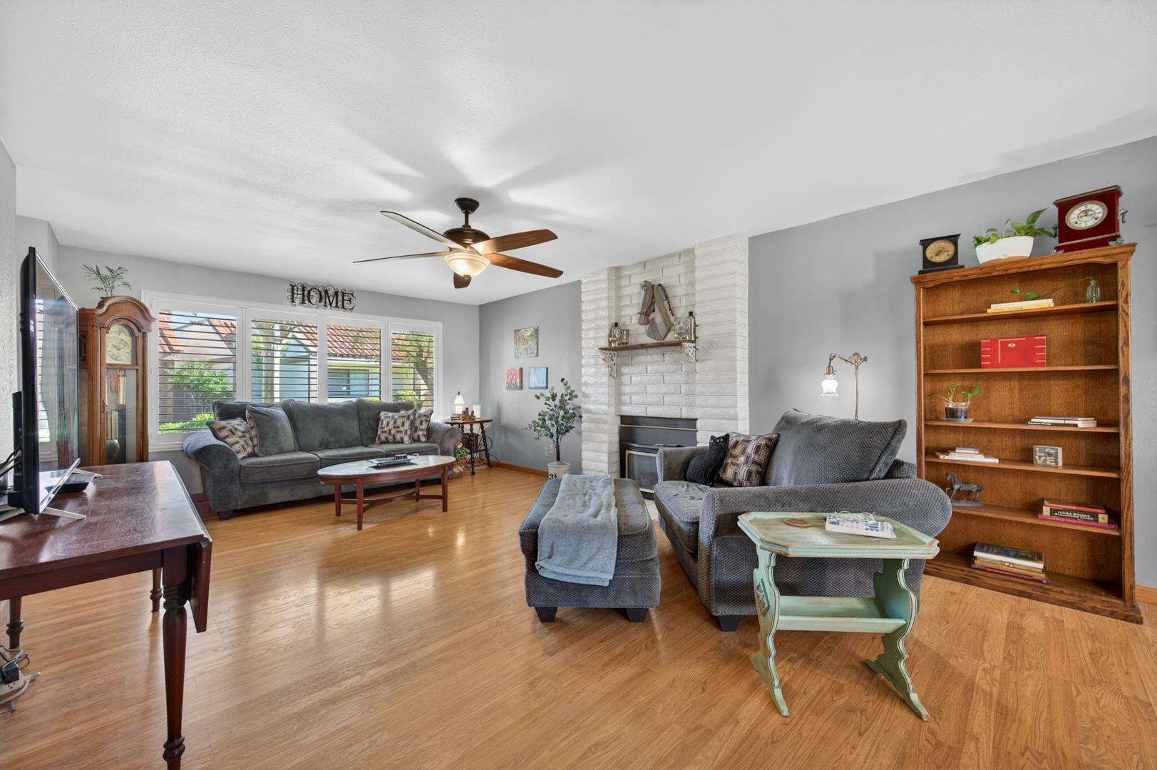 1767 W Santa Ana Ave, photo 17