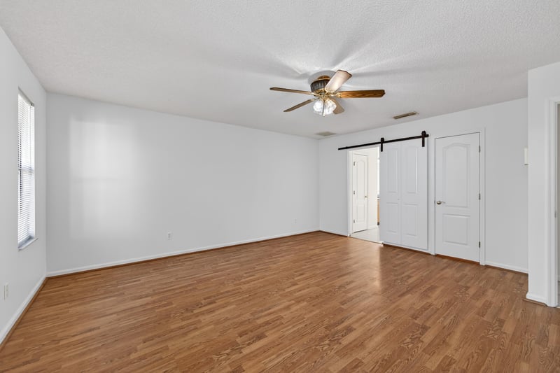 Photo 24 of 985 Sweetwood Ct, Orange Park, FL 32065, photographed by Megapixeler