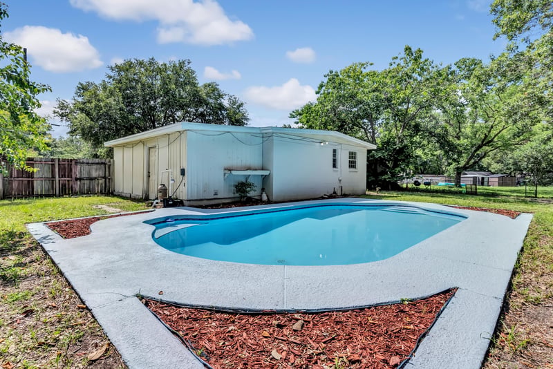 Photo 2 of 4407 Melvin Cir E, Jacksonville, FL 32210, photographed by Megapixeler