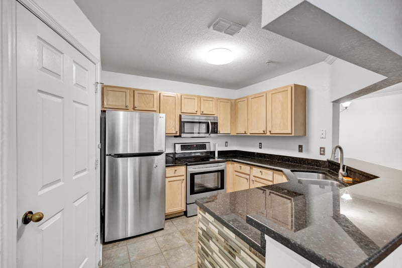 Photo 16 of 7800 Point Meadows Dr unit 1033, Jacksonville, FL 32256, photographed by Megapixeler