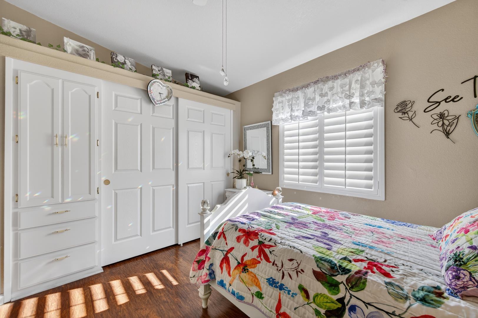 105 W Herndon #3, photo 26