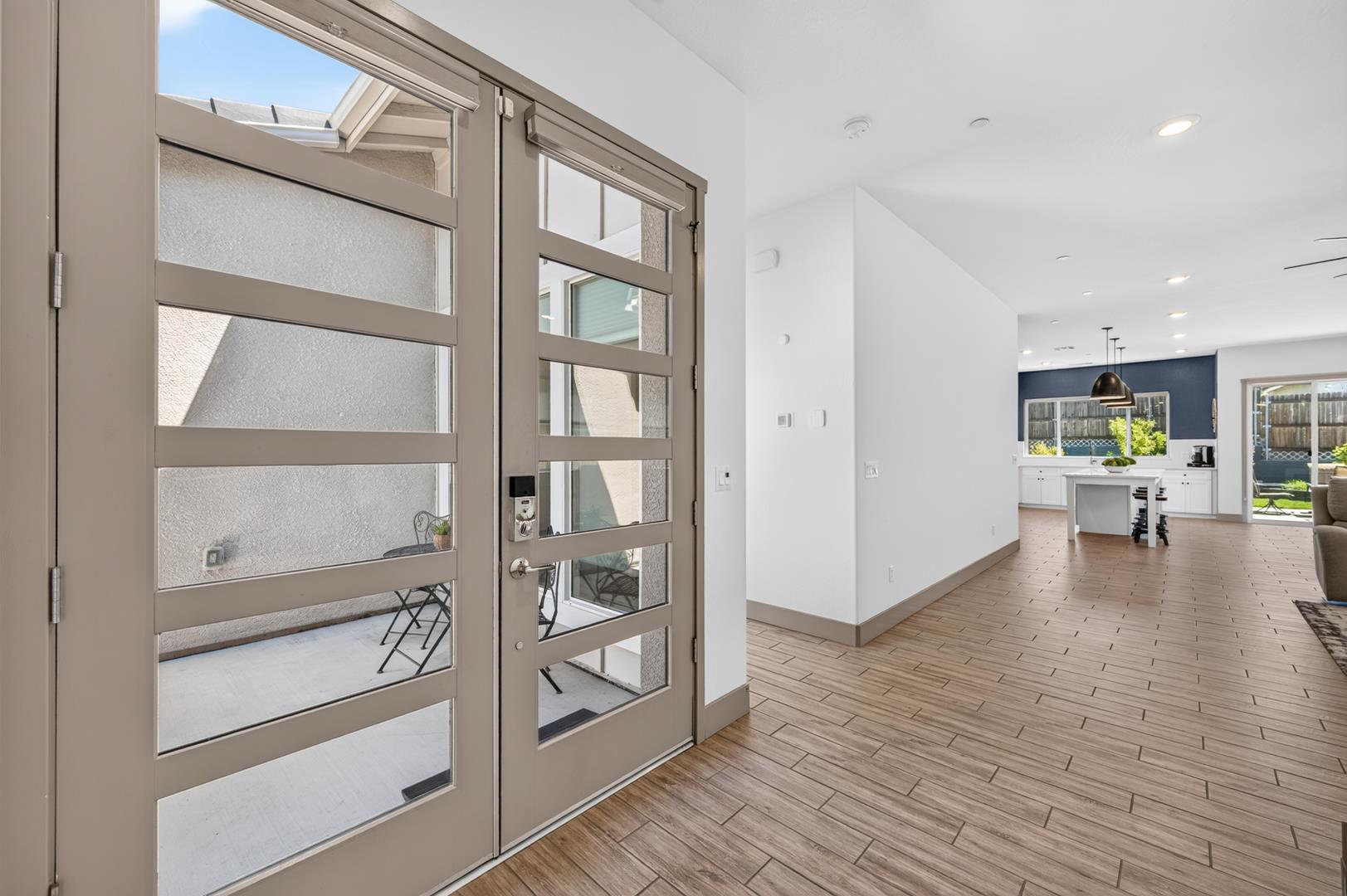 655 Huntington Ave, photo 53
