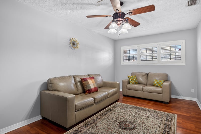 Photo 14 of 2137 Burgoyne Dr, Jacksonville, FL 32208, photographed by Megapixeler