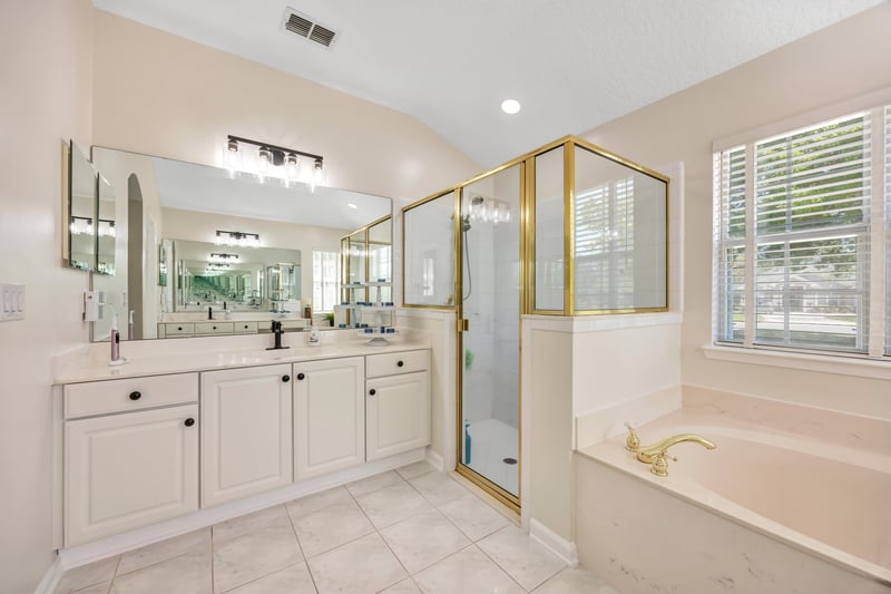 Photo 28 of 636 Wyndham Ct, Orange Park, FL 32073, photographed by Megapixeler