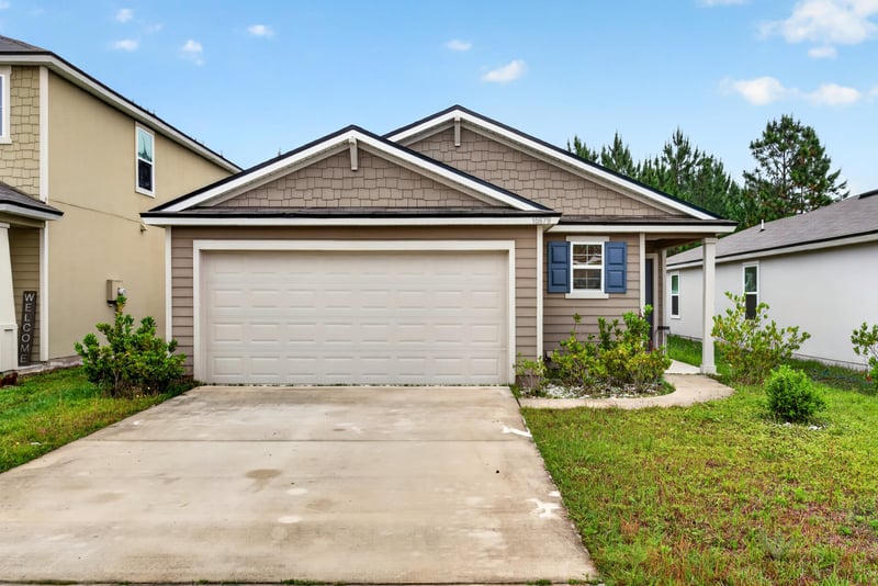 Photo 31 of 15679 Strawberry Roan Ct, Jacksonville, FL 32234, photographed by Megapixeler