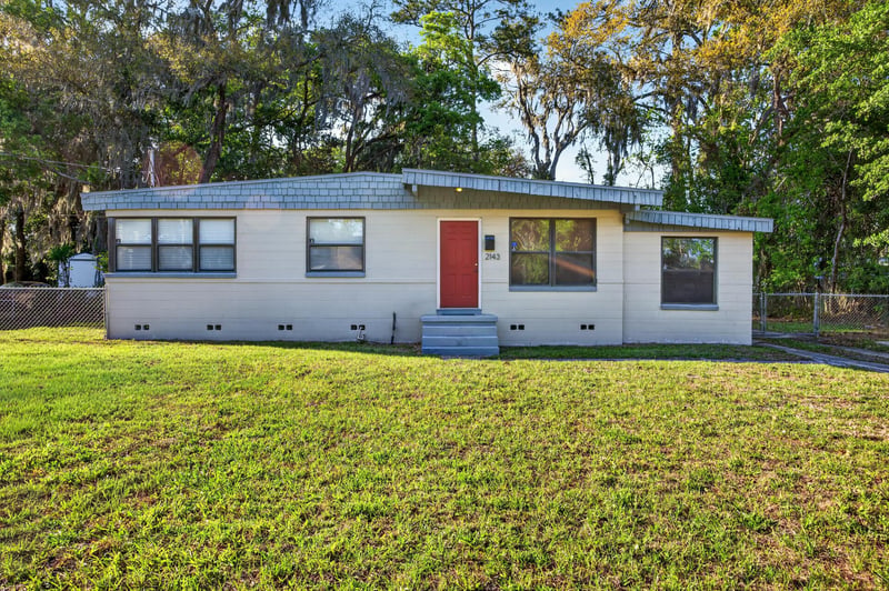Photo 1 of 2143 Newberry Rd, Jacksonville, FL 32218, photographed by Megapixeler
