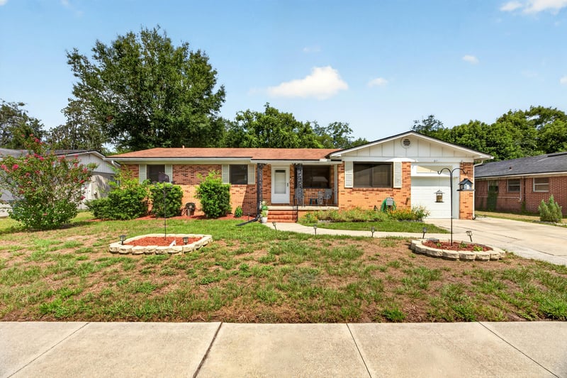 Listing photo of 1847 Grove Park Dr, Orange Park, FL