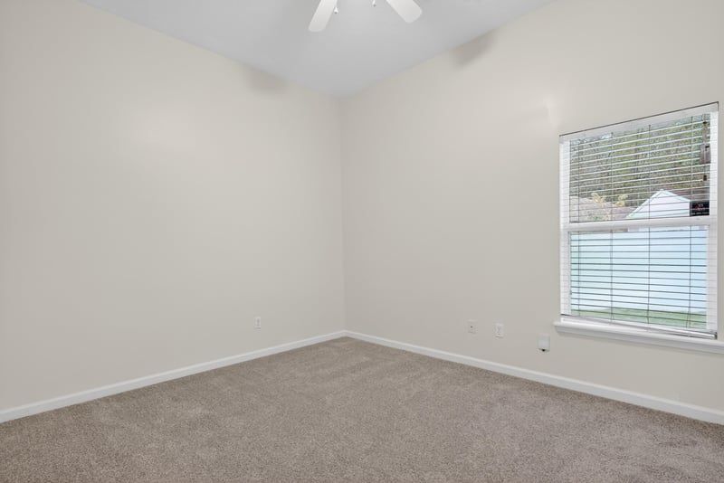 Bedroom 3 at 14344 Summer Breeze Dr, Jacksonville, FL 32218