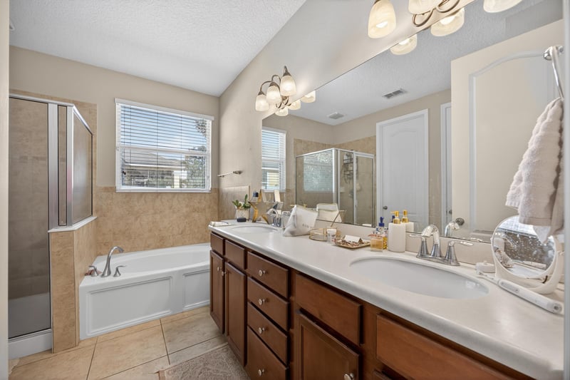 Photo 25 of 12118 Wynnfield Lakes Cir, Jacksonville, FL 32246, photographed by Megapixeler