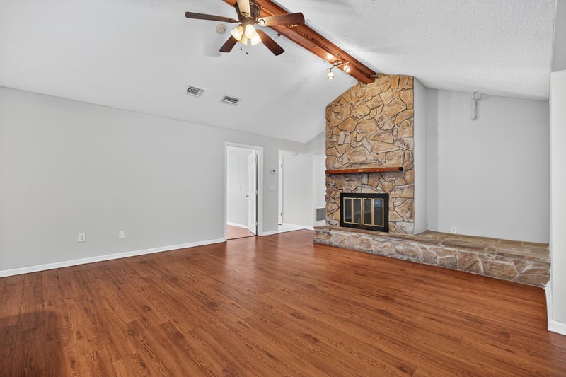Photo 7 of 4294 Tanglewilde Dr S, Jacksonville, FL 32257, photographed by Megapixeler