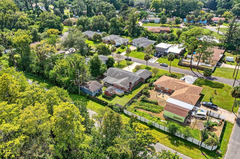 Photo 49 of 1261 Lamanto Ave E, Jacksonville, FL 32211, photographed by Megapixeler