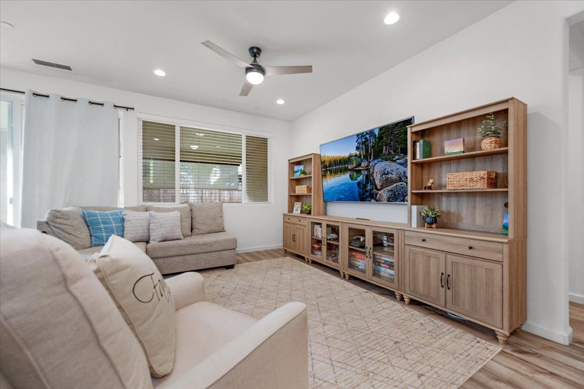 5678 Sample Ave, photo 13