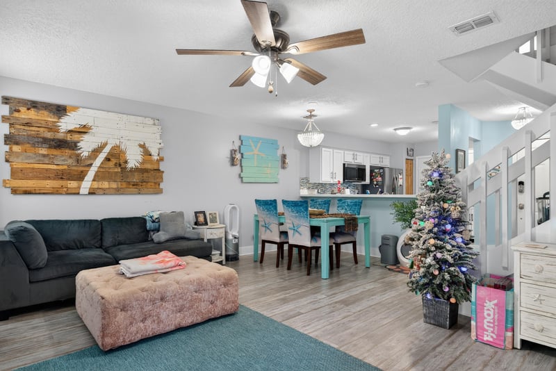 Photo 14 of 1505 Spindrift Cir W, Neptune Beach, FL 32266, photographed by Megapixeler
