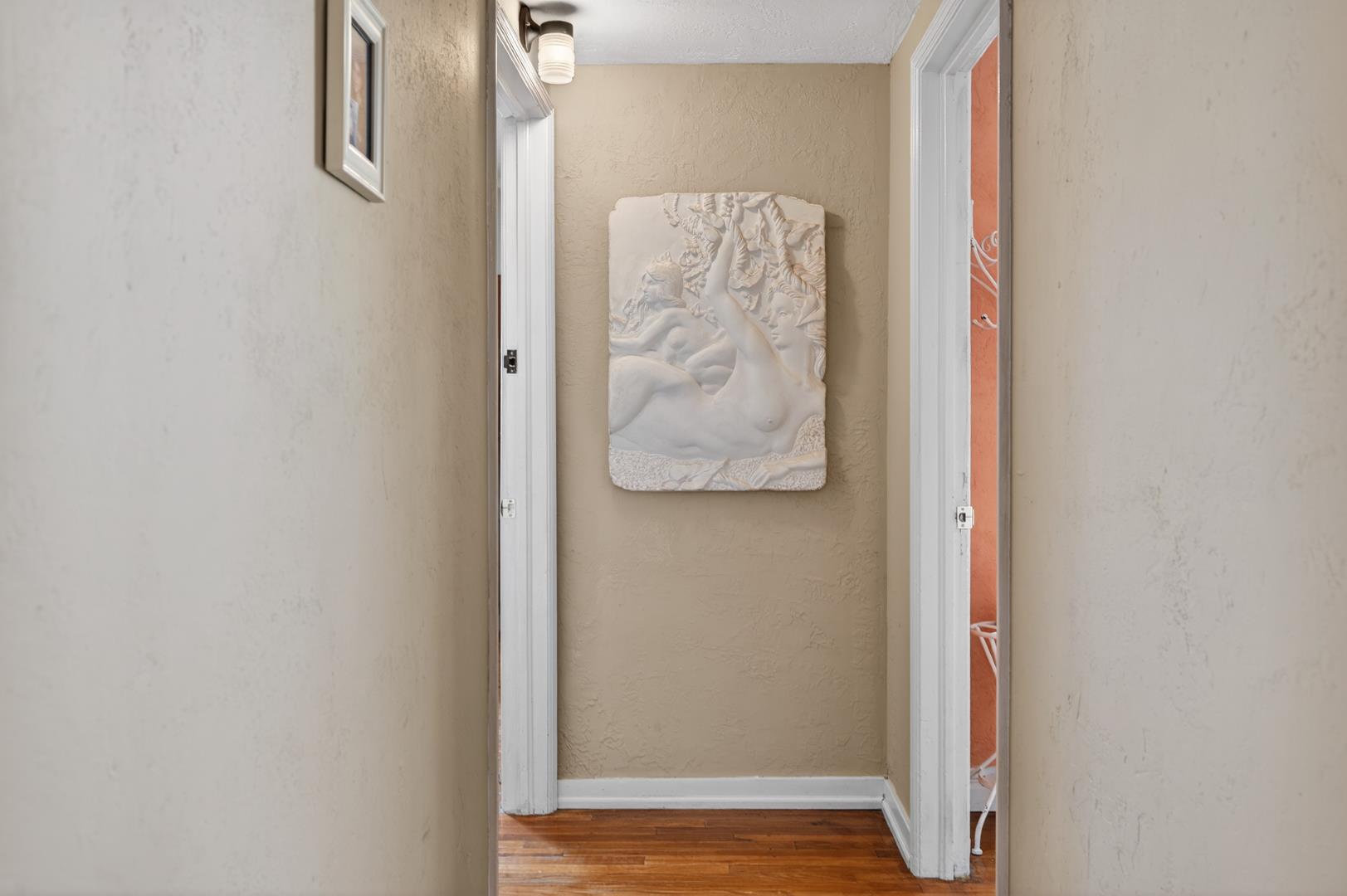 35 E Garland Ave, photo 24