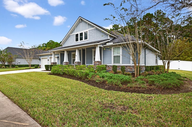 Photo 5 of 1939 Eagles Point Dr, Orange Park, FL 32065, photographed by Megapixeler