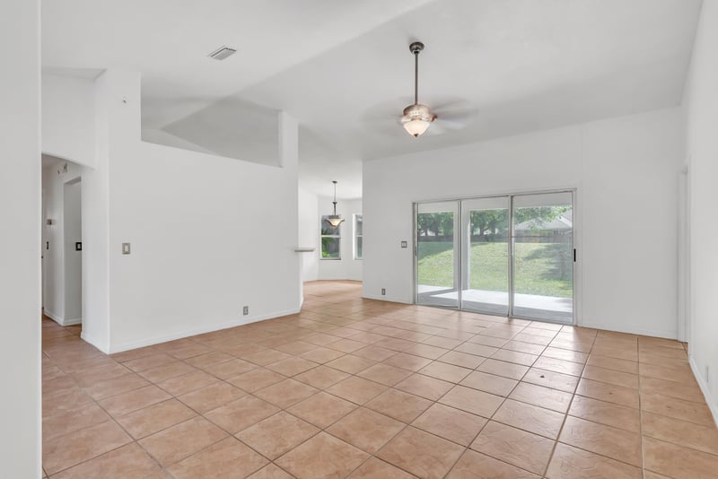 Photo 6 of 5329 Ogilvie Ln, St. Augustine, FL 32086, photographed by Megapixeler