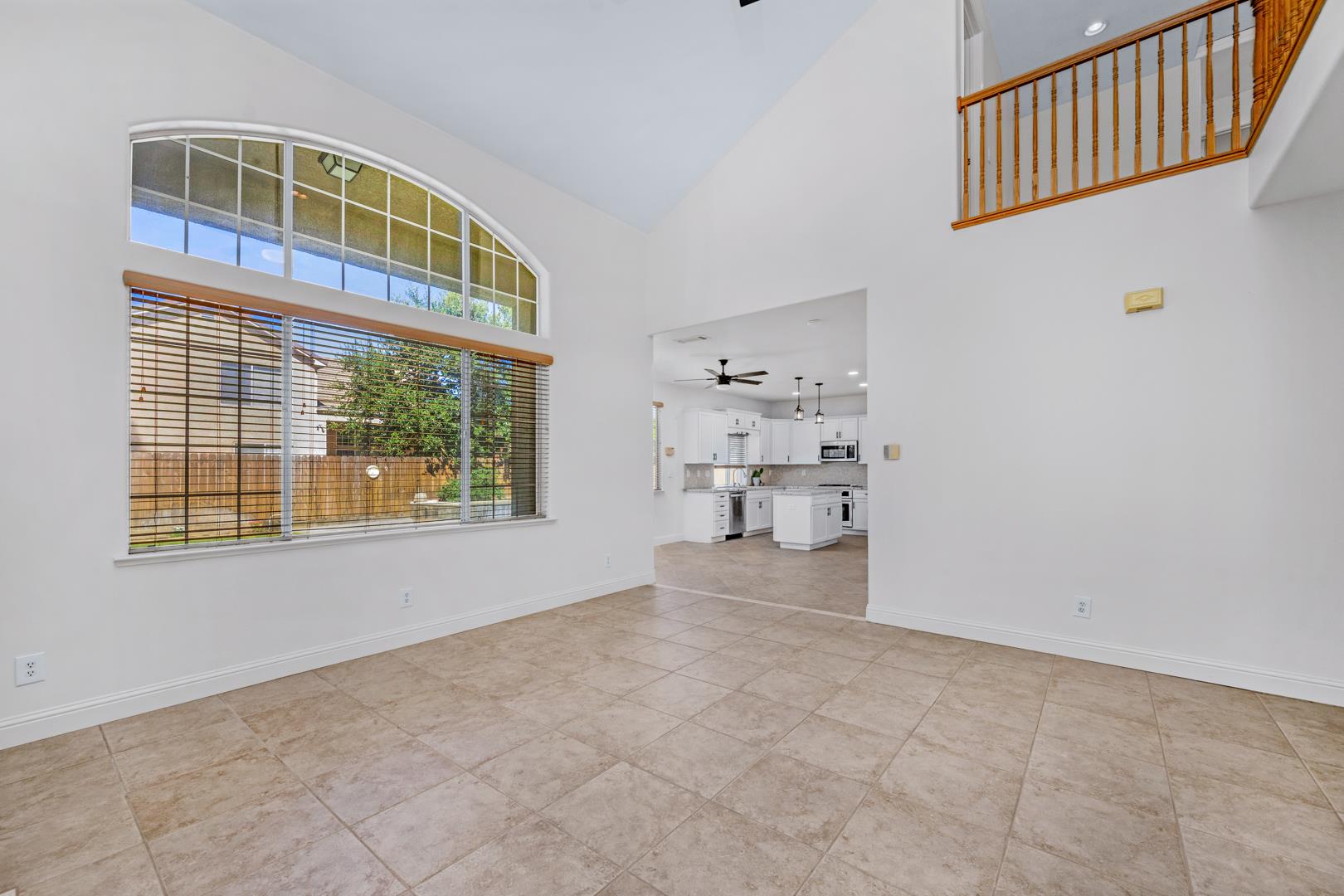 1922 Backowski Ave, photo 17