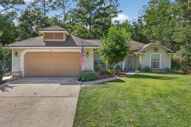 Photo 2 of 4348 Eli Whitney Dr, Middleburg, FL 32068, photographed by Megapixeler