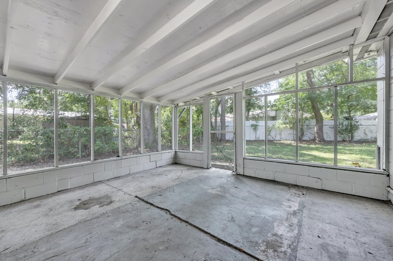 Photo 23 of 8916 Yeoman Dr, Jacksonville, FL 32208, photographed by Megapixeler