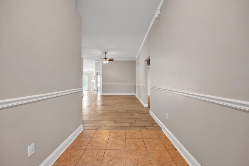 Photo 5 of 590 Timber Trace Ct, Orange Park, FL 32073, photographed by Megapixeler