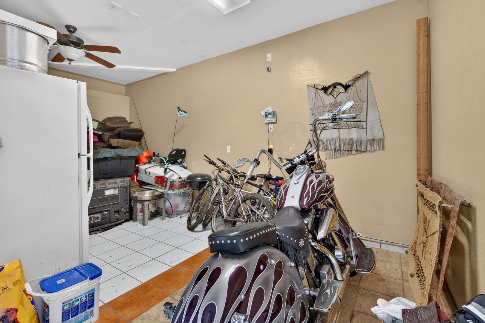 7073 W San Madele Ave, photo 73