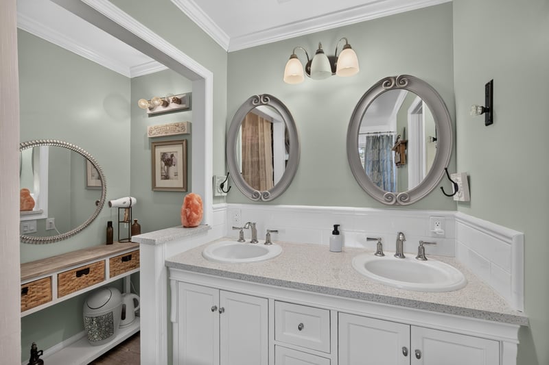 Primary bathroom with dual sink vanity at 4556 Shaky Leaf Ln N, Jacksonville, FL 32224