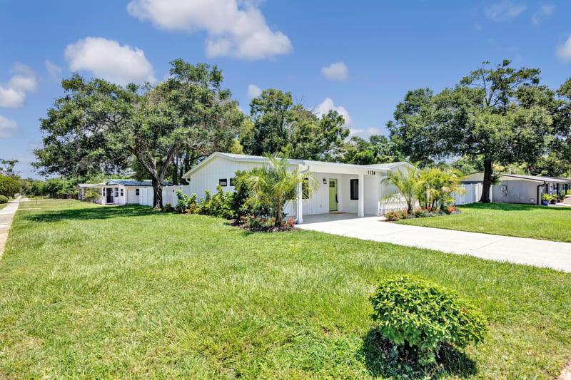Photo 2 of 1124 Oceanwood Dr S, Neptune Beach, FL 32266, photographed by Megapixeler