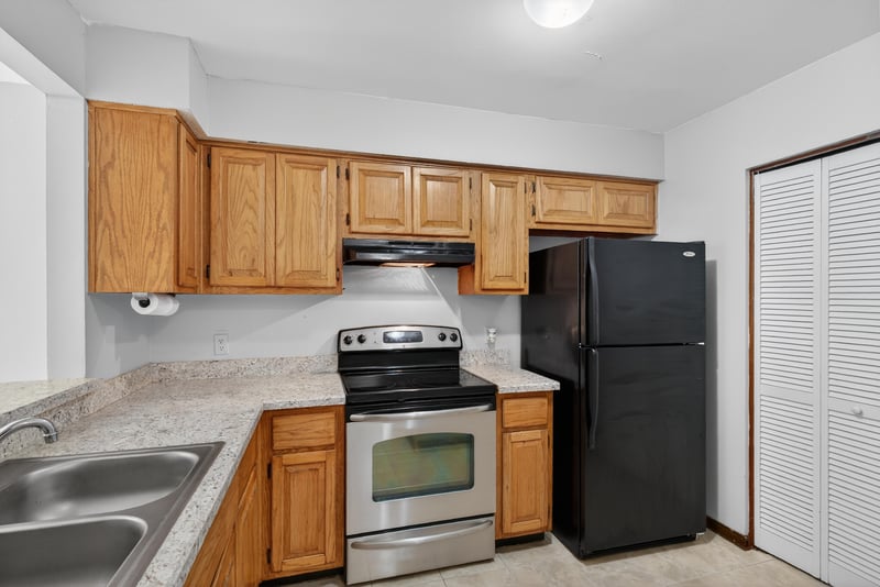 Photo 8 of 4482 Melissa Ct W, Jacksonville, FL 32210, photographed by Megapixeler