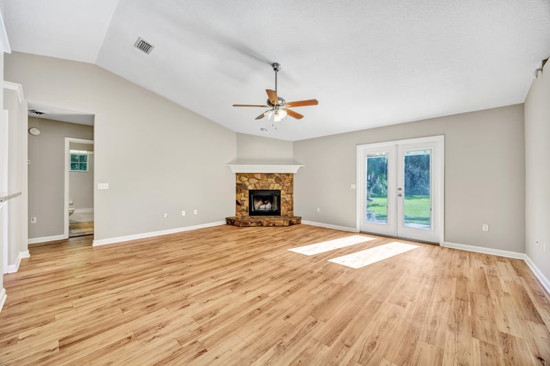 Photo 10 of 1875 Country Meadows Ln, Middleburg, FL 32068, photographed by Megapixeler