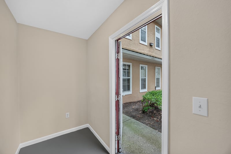 Empty corner of a utility or storage room at 10075 Gate Pkwy unit 1905, Jacksonville, FL 32246