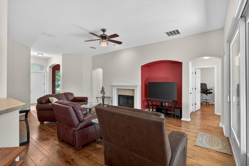 Photo 16 of 424 Queen Anne Ct, St. Augustine, FL 32092, photographed by Megapixeler