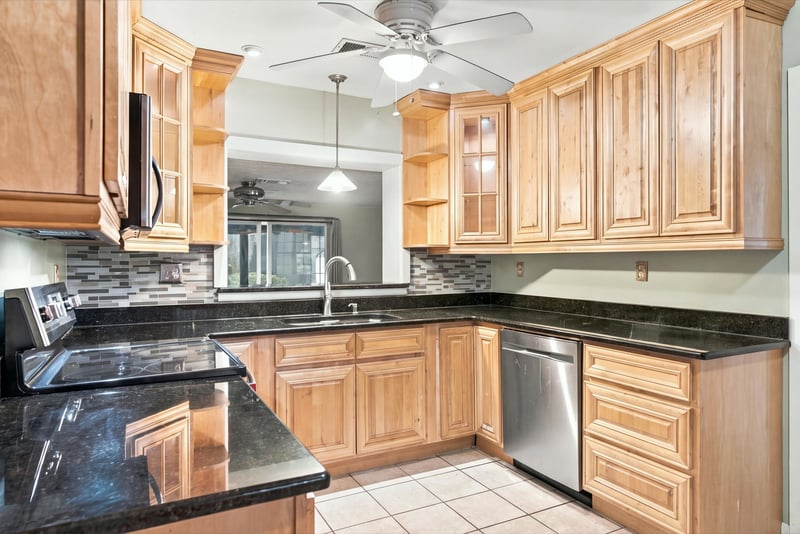 Photo 29 of 6871 Hyde Grove Ave, Jacksonville, FL 32210, photographed by Megapixeler