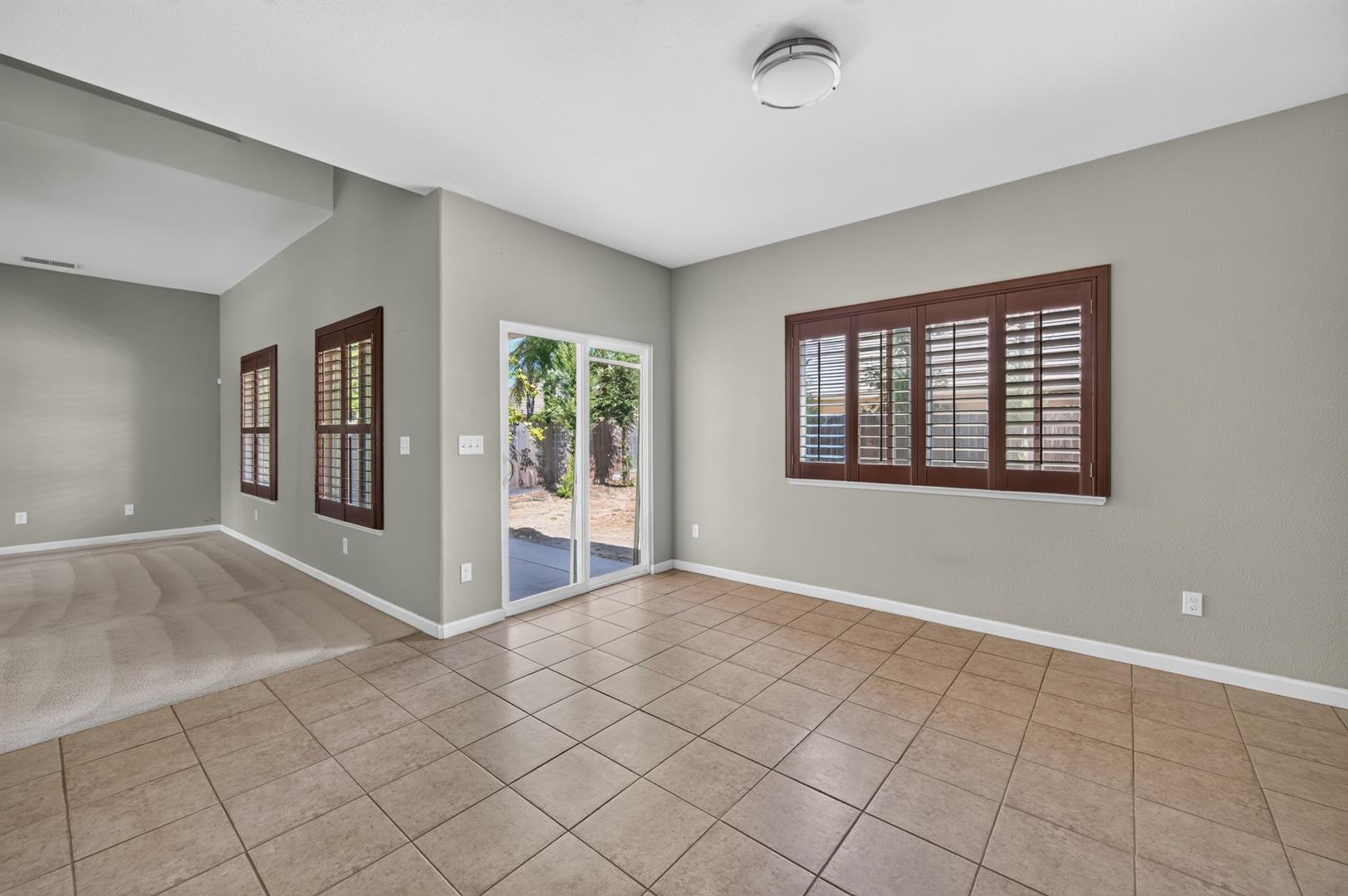 1114 E Oakmont Ave, photo 34